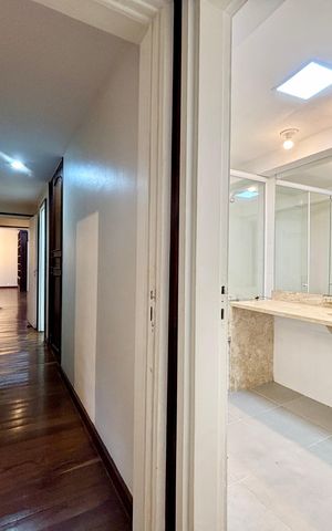 Apartamento para alugar com 180m², 4 quartos e 1 vaga Apartamento para alugar com 180m², 4 quartos e 1 vagaSuíte - banheiro