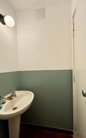Apartamento para alugar com 180m², 4 quartos e 1 vaga Apartamento para alugar com 180m², 4 quartos e 1 vagaLavabo