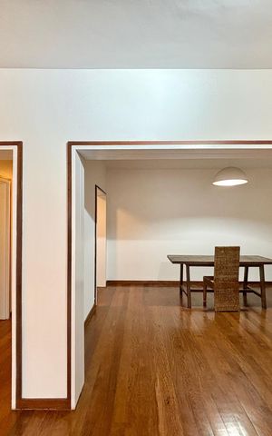 Apartamento para alugar com 180m², 4 quartos e 1 vaga Apartamento para alugar com 180m², 4 quartos e 1 vagaSala de jantar
