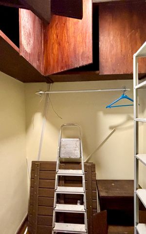 Apartamento para alugar com 180m², 4 quartos e 1 vaga Apartamento para alugar com 180m², 4 quartos e 1 vagaQuarto de Serviço 1