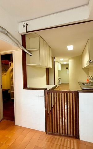 Apartamento para alugar com 180m², 4 quartos e 1 vaga Apartamento para alugar com 180m², 4 quartos e 1 vagaÁrea de serviço