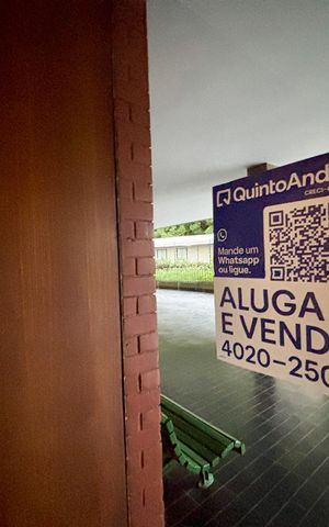 Apartamento para alugar com 180m², 4 quartos e 1 vaga Apartamento para alugar com 180m², 4 quartos e 1 vagaPlaca