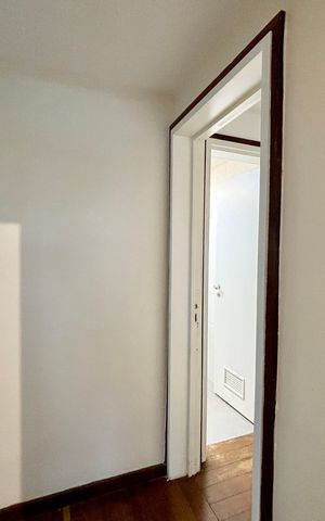 Apartamento para alugar com 180m², 4 quartos e 1 vaga Apartamento para alugar com 180m², 4 quartos e 1 vagaCorredor