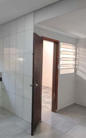 Casa à venda com 72m², 2 quartos e sem vaga Casa à venda com 72m², 2 quartos e sem vagaCozinha