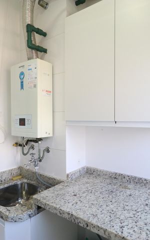 Apartamento à venda com 66m², 2 quartos e 2 vagasCozinha e Área de serviço 