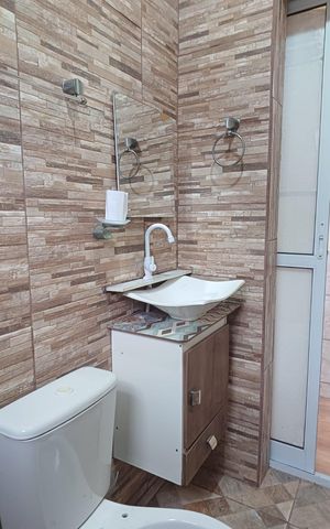 Casa à venda com 180m², 6 quartos e 2 vagas