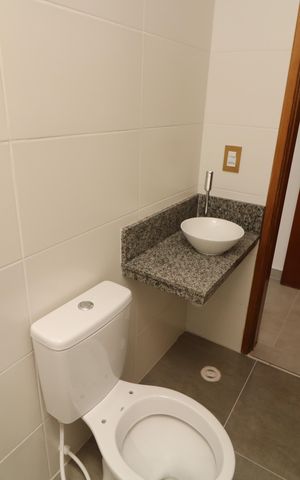 Casa à venda com 55m², 2 quartos e 1 vagaBanheiro da Suíte 2