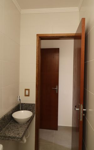 Casa à venda com 55m², 2 quartos e 1 vagaBanheiro da Suíte