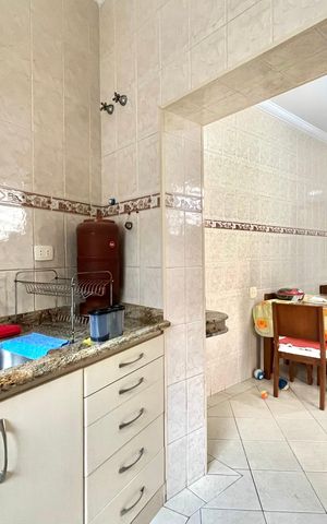 Casa à venda com 180m², 3 quartos e 2 vagasCozinha