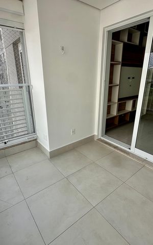 Apartamento para alugar com 64m², 2 quartos e 1 vaga Apartamento para alugar com 64m², 2 quartos e 1 vagaVaranda
