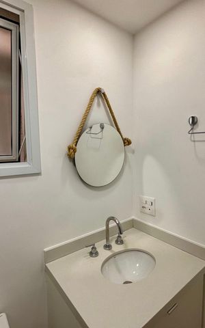 Apartamento para alugar com 64m², 2 quartos e 1 vaga Apartamento para alugar com 64m², 2 quartos e 1 vagaBanheiro Social