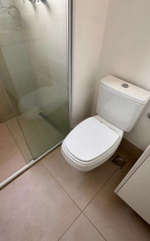 Apartamento para alugar com 64m², 2 quartos e 1 vaga Apartamento para alugar com 64m², 2 quartos e 1 vagaBanheiro da Suíte