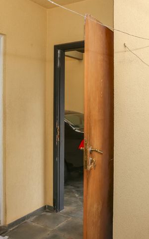 Casa à venda com 239m², 3 quartos e 3 vagas Casa à venda com 239m², 3 quartos e 3 vagasÁrea de Serviço