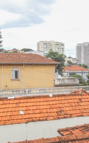 Casa à venda com 239m², 3 quartos e 3 vagas Casa à venda com 239m², 3 quartos e 3 vagasVista do Sotão