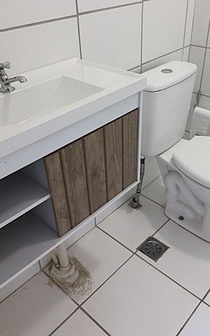 Apartamento à venda com 57m², 2 quartos e 1 vagaBanheiro social 