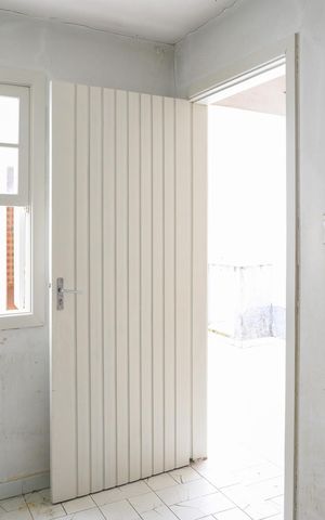 Casa à venda com 283m², 4 quartos e 4 vagasQuarto de Serviço