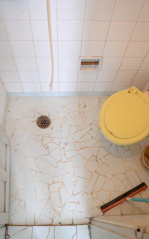 Casa à venda com 283m², 4 quartos e 4 vagasBanheiro de Serviço