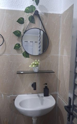 Studio para alugar com 25m², 1 quarto e sem vaga Studio para alugar com 25m², 1 quarto e sem vagaBanheiro