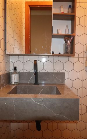 Casa à venda com 109m², 3 quartos e 2 vagasLavabo