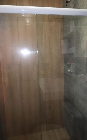Casa à venda com 109m², 3 quartos e 2 vagasBanheiro da suíte