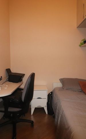 Casa à venda com 109m², 3 quartos e 2 vagasQuarto 