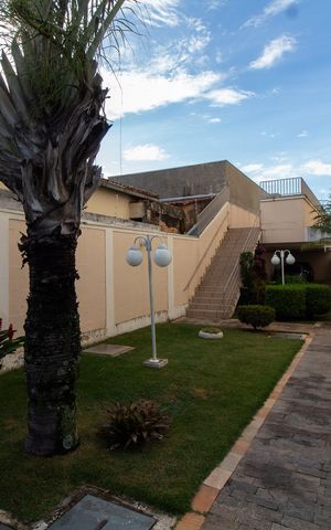 Apartamento à venda com 154m², 3 quartos e 2 vagas Apartamento à venda com 154m², 3 quartos e 2 vagasÁrea comum