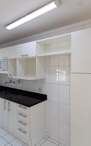 Apartamento à venda com 154m², 3 quartos e 2 vagas Apartamento à venda com 154m², 3 quartos e 2 vagasCozinha