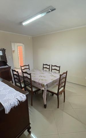 Casa à venda com 260m², 3 quartos e 3 vagas Casa à venda com 260m², 3 quartos e 3 vagasSala de Jantar
