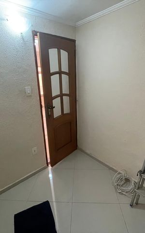 Casa à venda com 260m², 3 quartos e 3 vagas Casa à venda com 260m², 3 quartos e 3 vagasLavabo