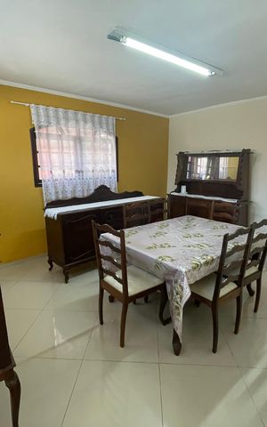 Casa à venda com 260m², 3 quartos e 3 vagas Casa à venda com 260m², 3 quartos e 3 vagasSala de Jantar