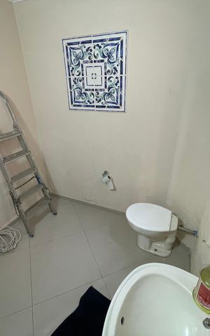 Casa à venda com 260m², 3 quartos e 3 vagas Casa à venda com 260m², 3 quartos e 3 vagasLavabo
