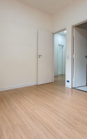 Casa à venda com 100m², 3 quartos e 1 vaga Casa à venda com 100m², 3 quartos e 1 vagaSuíte