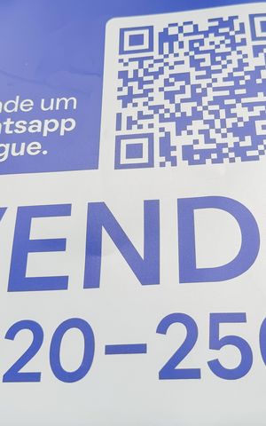 Casa à venda com 100m², 3 quartos e 1 vaga Casa à venda com 100m², 3 quartos e 1 vagaCCLO-478
