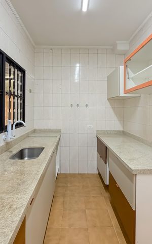Casa à venda com 100m², 3 quartos e 1 vaga Casa à venda com 100m², 3 quartos e 1 vagaCozinha