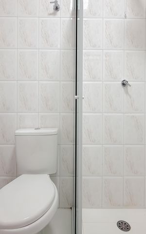 Casa à venda com 100m², 3 quartos e 1 vaga Casa à venda com 100m², 3 quartos e 1 vagaBanheiro Social