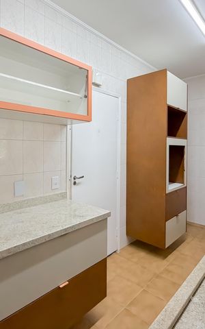 Casa à venda com 100m², 3 quartos e 1 vaga Casa à venda com 100m², 3 quartos e 1 vagaCozinha