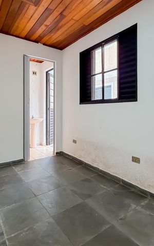 Casa à venda com 100m², 3 quartos e 1 vaga Casa à venda com 100m², 3 quartos e 1 vagaEdícula