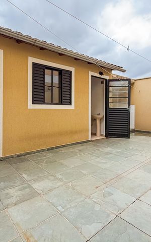Casa à venda com 100m², 3 quartos e 1 vaga Casa à venda com 100m², 3 quartos e 1 vagaÁrea Externa