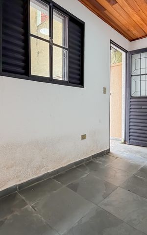 Casa à venda com 100m², 3 quartos e 1 vaga Casa à venda com 100m², 3 quartos e 1 vagaEdícula