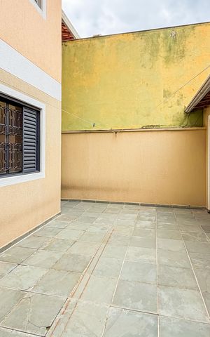 Casa à venda com 100m², 3 quartos e 1 vaga Casa à venda com 100m², 3 quartos e 1 vagaÁrea Externa