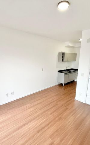 Studio à venda com 28m², 1 quarto e sem vaga Studio à venda com 28m², 1 quarto e sem vagaSala/Cozinha
