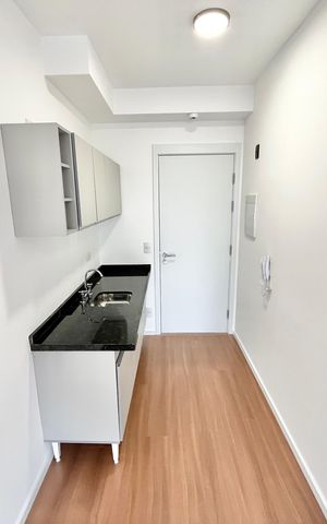 Studio à venda com 28m², 1 quarto e sem vaga Studio à venda com 28m², 1 quarto e sem vagaSala/Cozinha