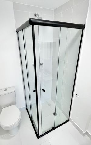 Studio à venda com 28m², 1 quarto e sem vaga Studio à venda com 28m², 1 quarto e sem vagaBanheiro Social