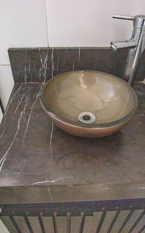 Apartamento à venda com 78m², 3 quartos e 1 vaga Apartamento à venda com 78m², 3 quartos e 1 vagaBanheiro da suíte