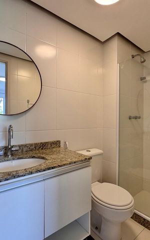 Apartamento para alugar com 69m², 2 quartos e 1 vaga Apartamento para alugar com 69m², 2 quartos e 1 vagaBanheiro da Suíte