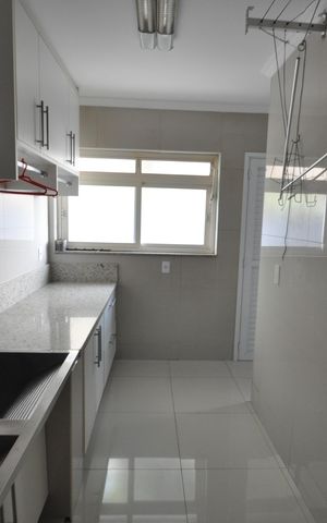 Casa para alugar com 800m², 3 quartos e 4 vagasÁrea de Serviço