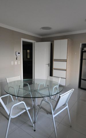 Casa para alugar com 800m², 3 quartos e 4 vagasCozinha