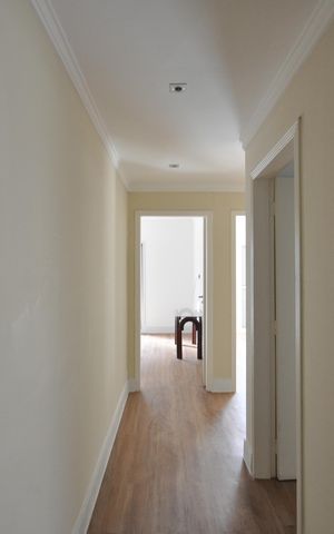 Casa para alugar com 800m², 3 quartos e 4 vagasCorredor