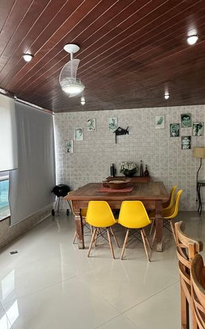 Apartamento à venda com 144m², 3 quartos e 3 vagas Apartamento à venda com 144m², 3 quartos e 3 vagasVaranda