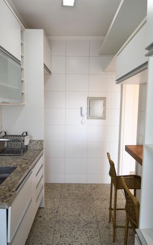 Apartamento para alugar com 63m², 2 quartos e 2 vagasCozinha